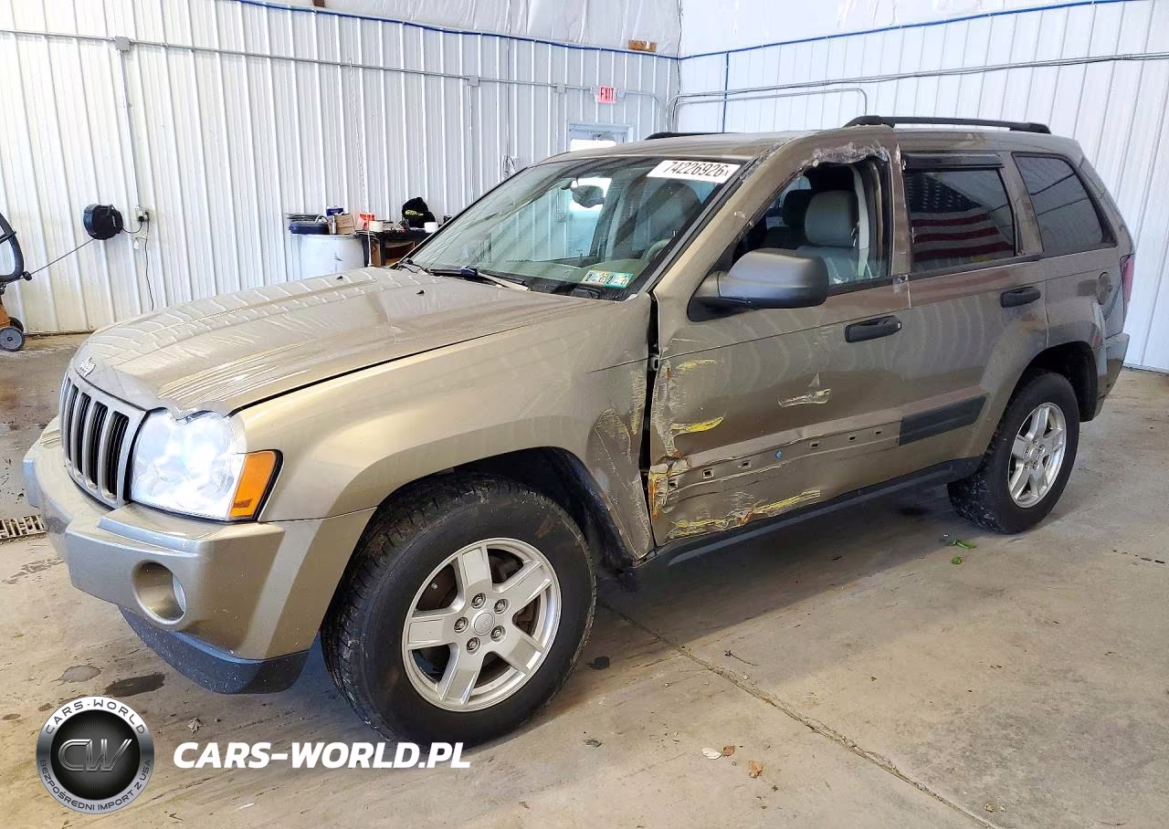 2005 Jeep Grand Cherokee Laredo – zdjęcie 1 z 14