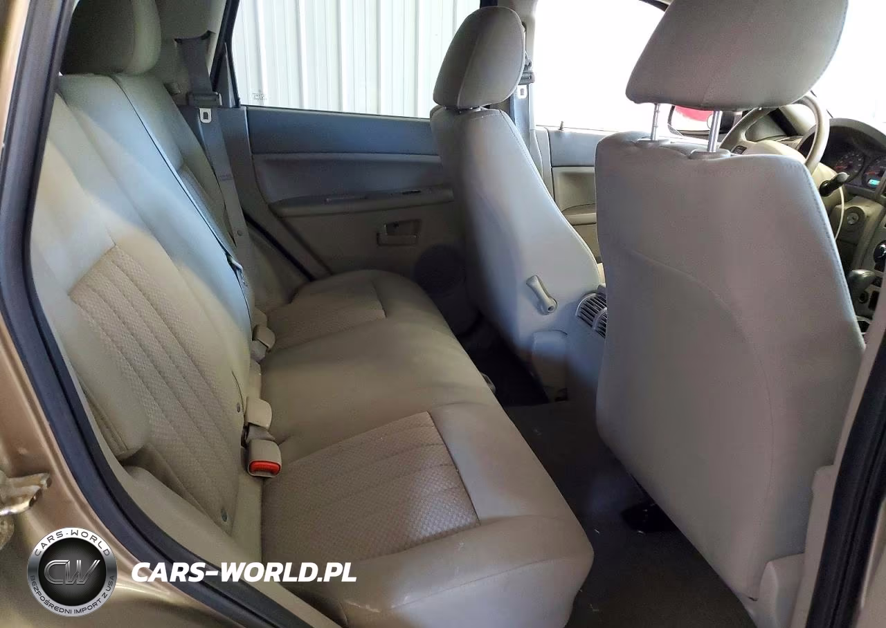 2005 Jeep Grand Cherokee Laredo VIN:1J4GR48K15C529202 - 11