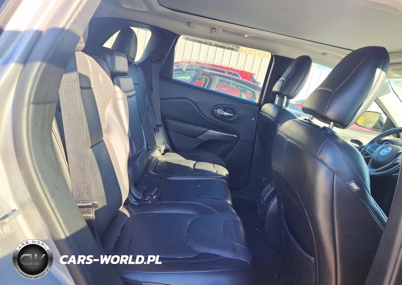 2019 Jeep Cherokee Limited VIN:1C4PJMDX8KD139590 - 11