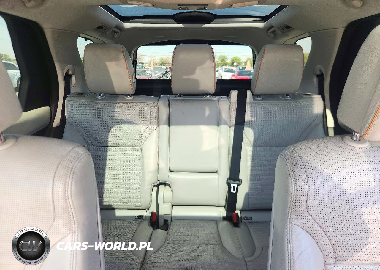 2018 Land Rover Discovery Hse Luxury VIN:SALRT2RV3JA052736 - 10