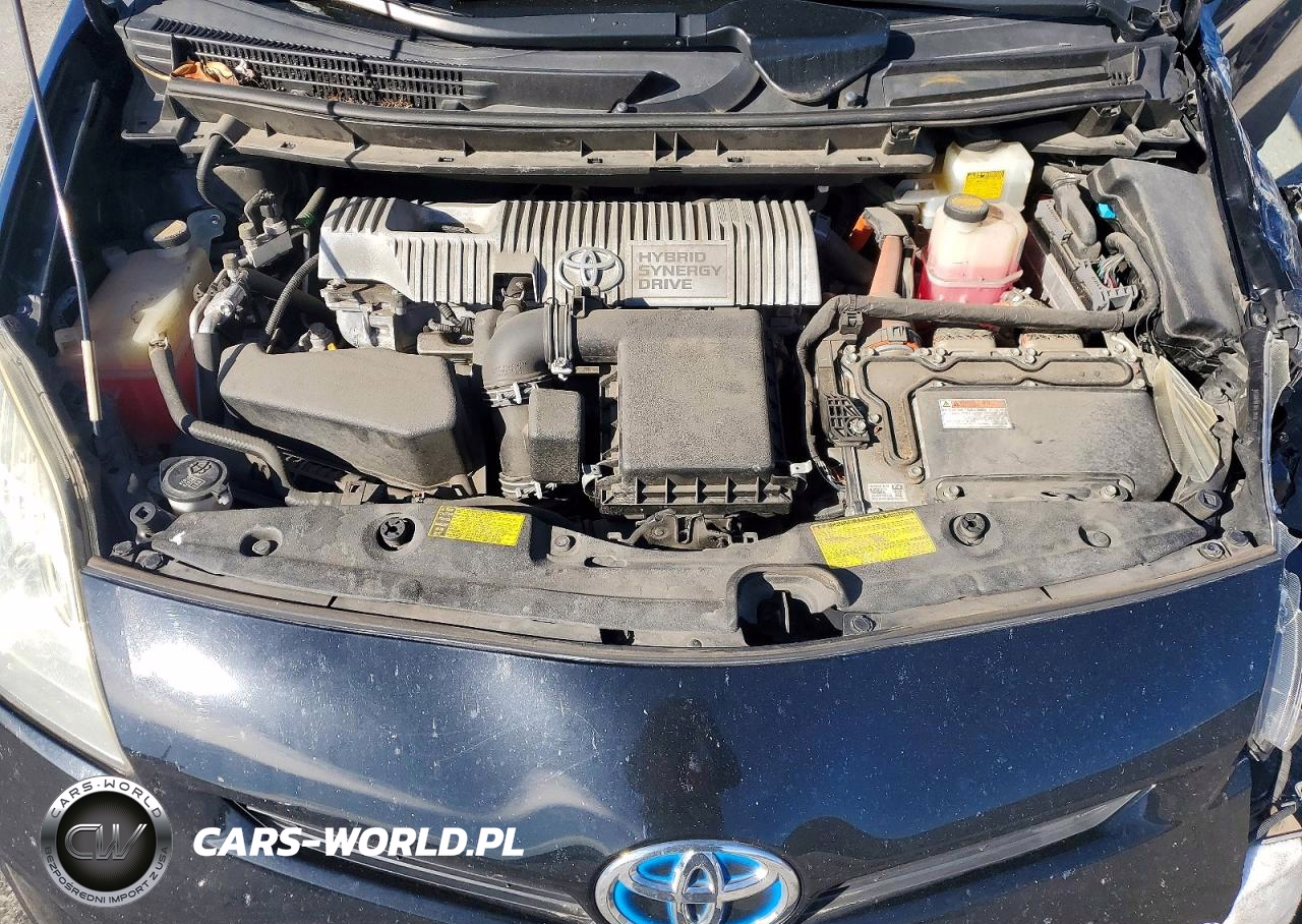 2014 Toyota Prius Two VIN:JTDKN3DU3E1777587 - 11