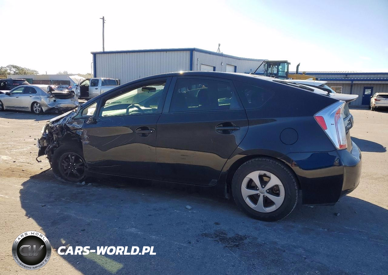 2014 Toyota Prius Two VIN:JTDKN3DU3E1777587 - 2