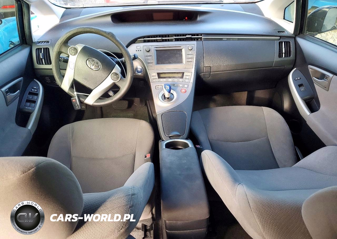 2014 Toyota Prius Two VIN:JTDKN3DU3E1777587 - 8