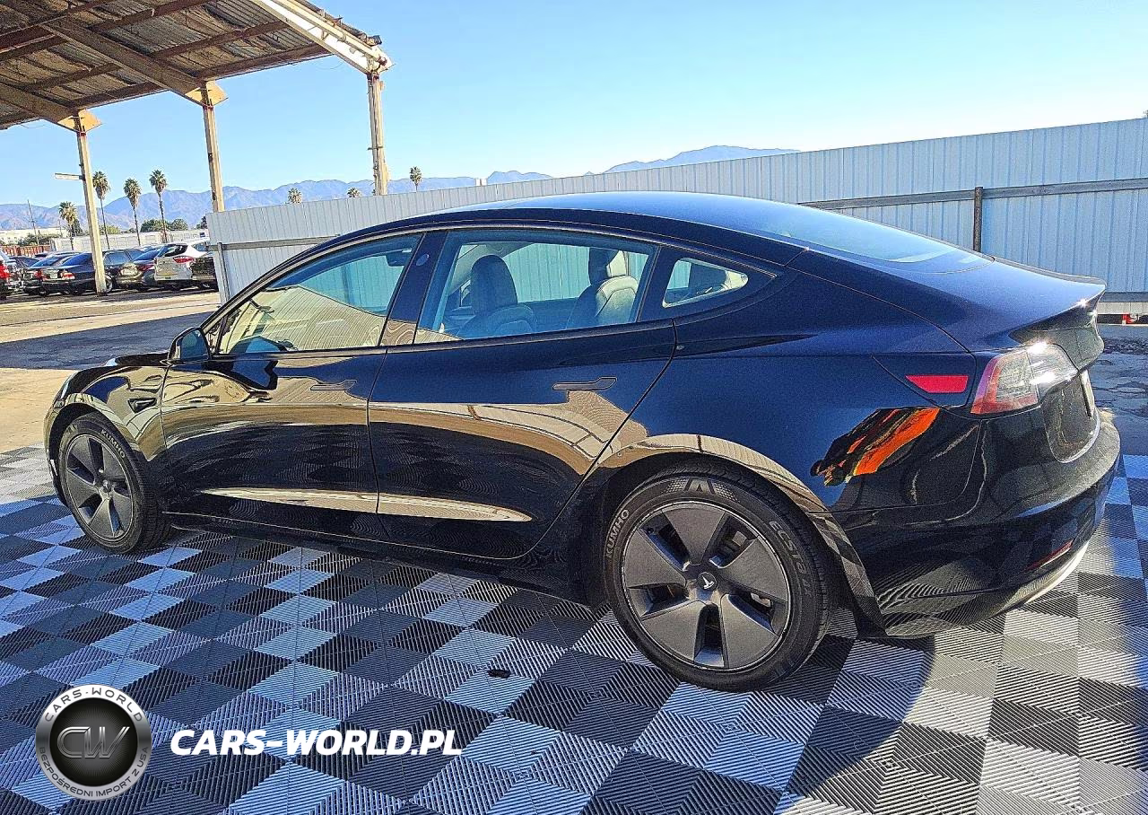 2023 Tesla Model 3 VIN:5YJ3E1EA9PF458671 - 2