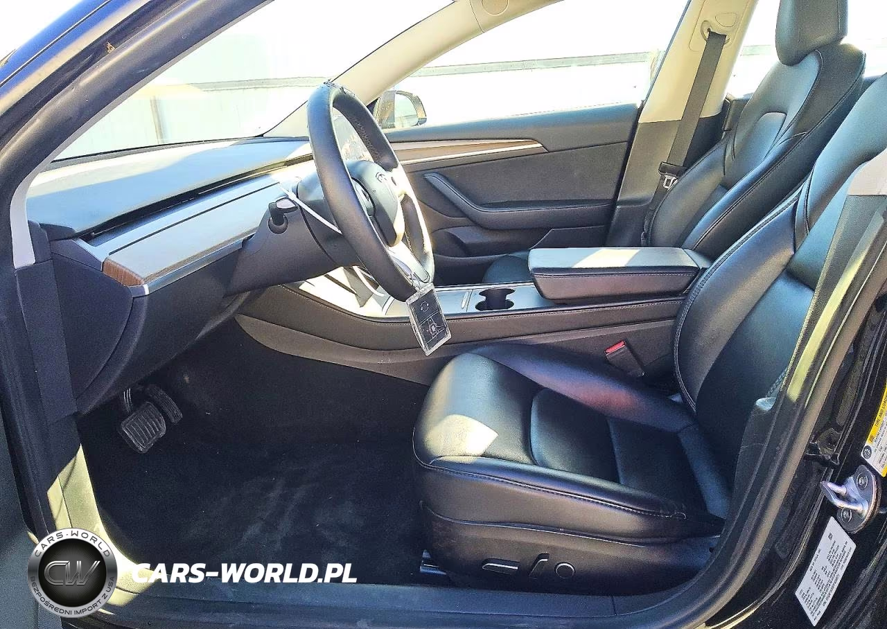 2023 Tesla Model 3 VIN:5YJ3E1EA9PF458671 - 7