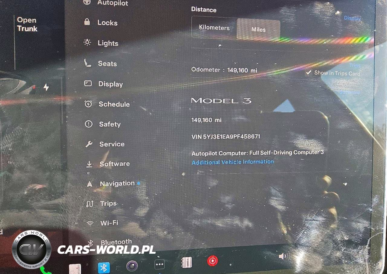 2023 Tesla Model 3 VIN:5YJ3E1EA9PF458671 - 9