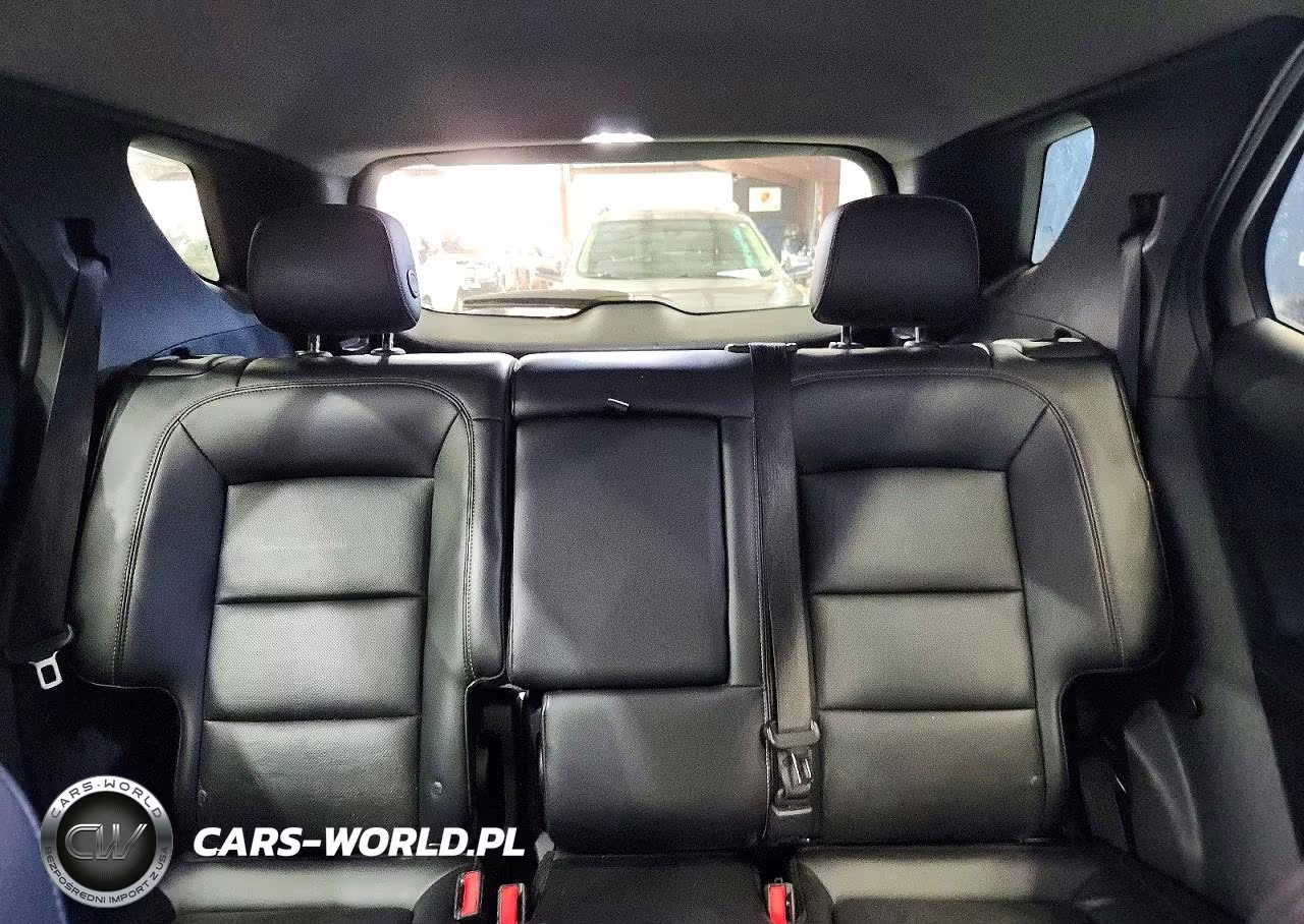 2018 Chevrolet Equinox Premier VIN:2GNAXMEV1J6272021 - 10