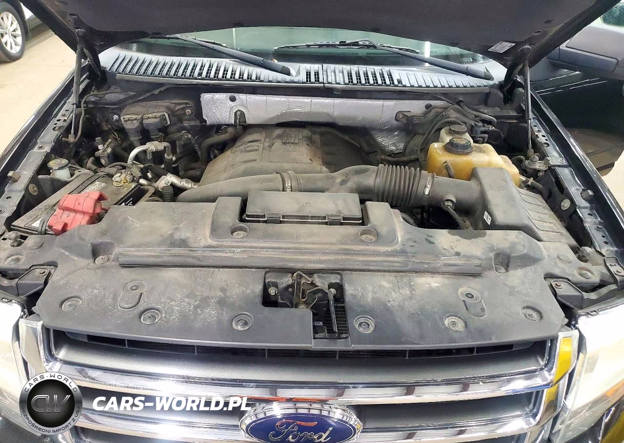 2015 Ford Expedition Xlt VIN:1FMJU1JT8FEF13253 - 12