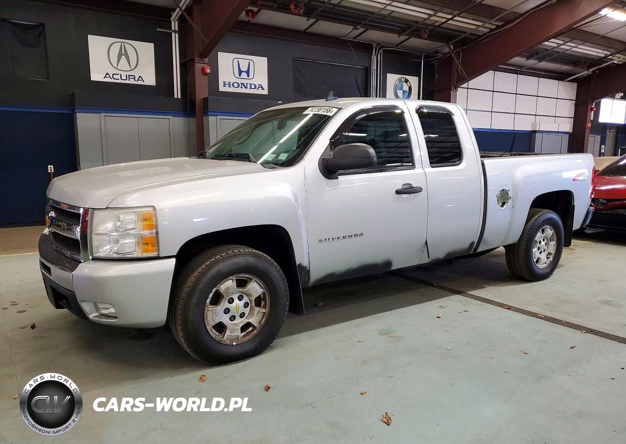 2011 Chevrolet Silverado K1500 Lt VIN:1GCRKSE32BZ266523 - 1