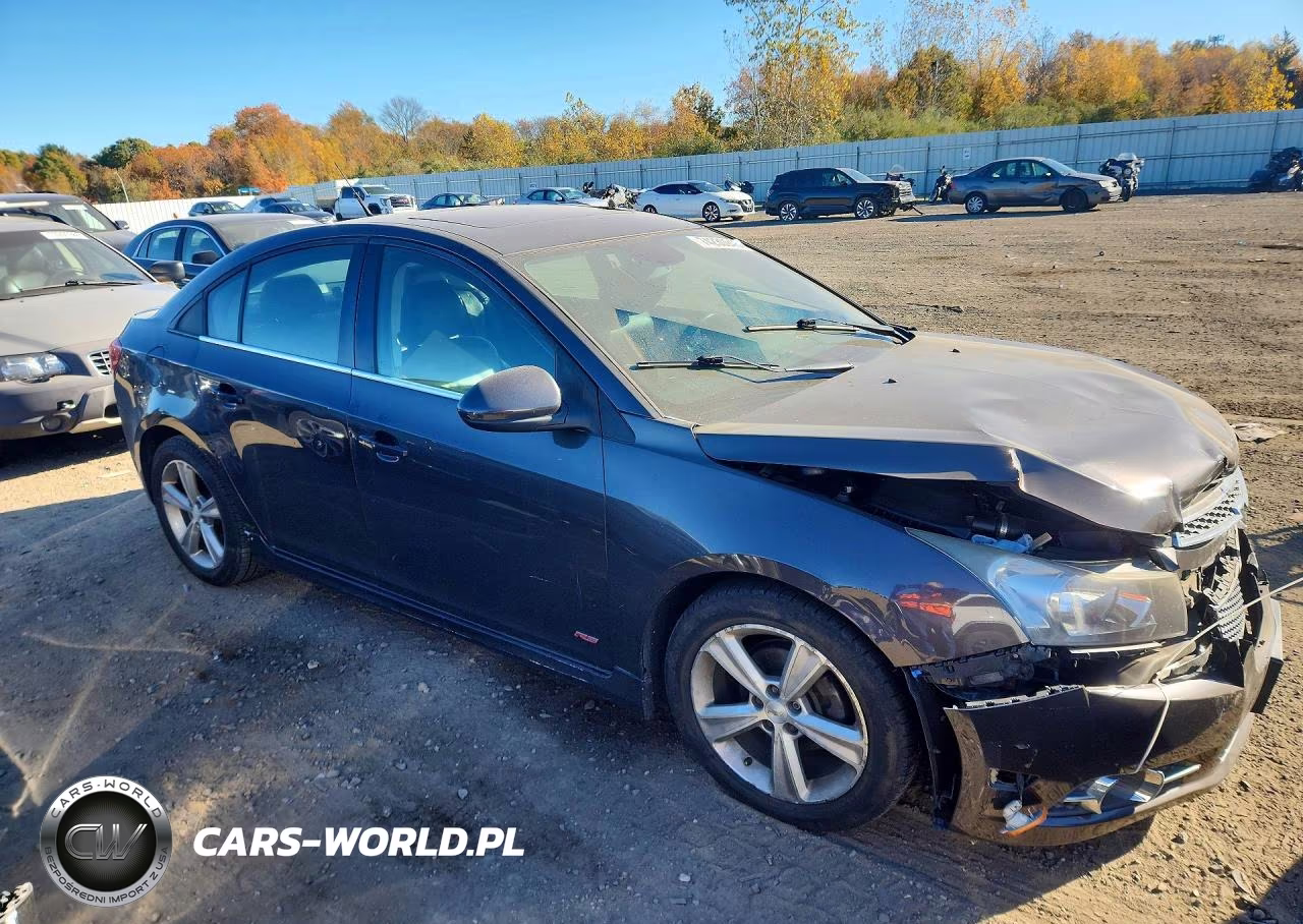 2014 Chevrolet Cruze Lt VIN:1G1PE5SB6E7437973 - 4