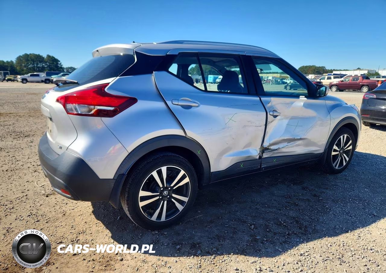 2019 Nissan Kicks Sv VIN:3N1CP5CU5KL509353 - 3
