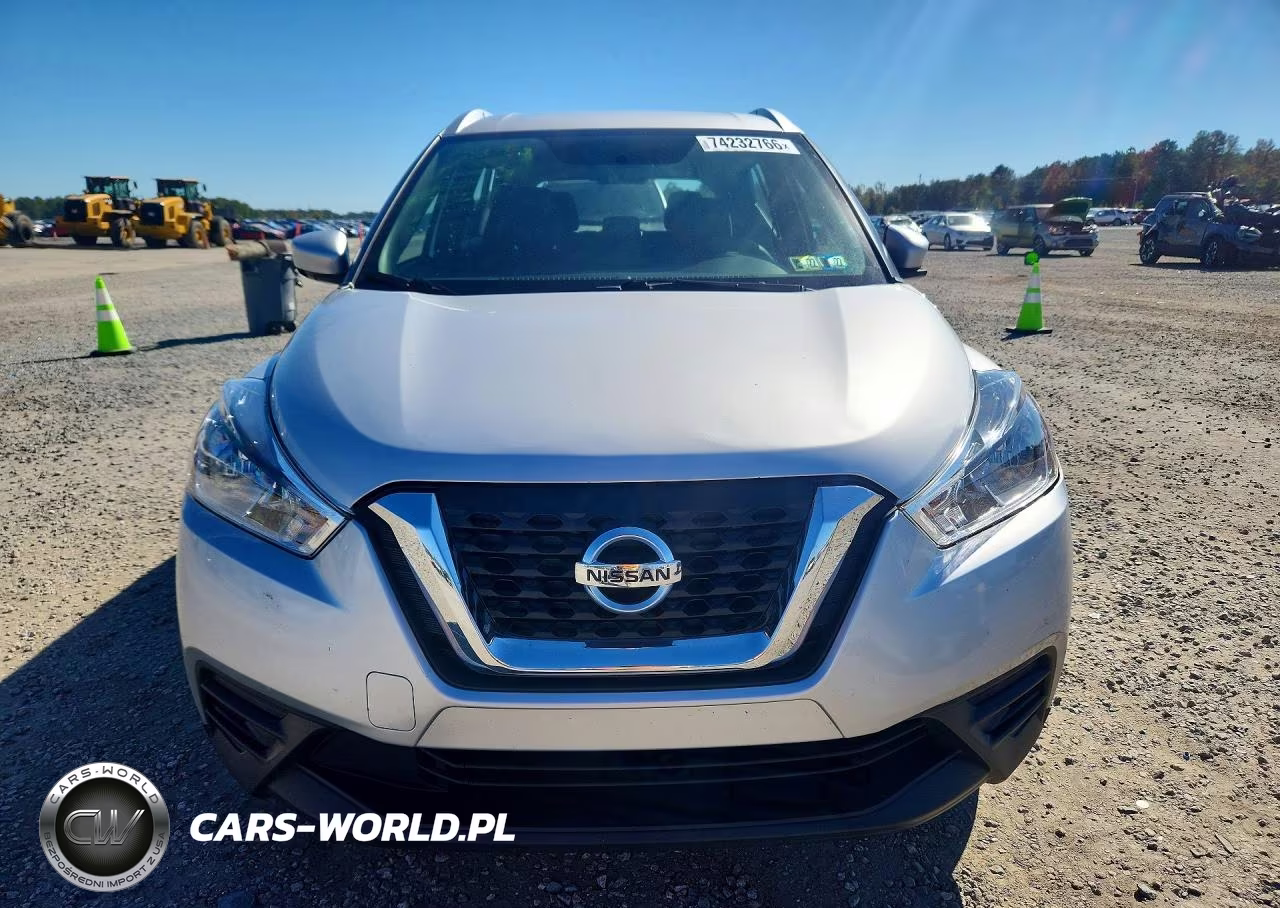 2019 Nissan Kicks Sv VIN:3N1CP5CU5KL509353 - 5