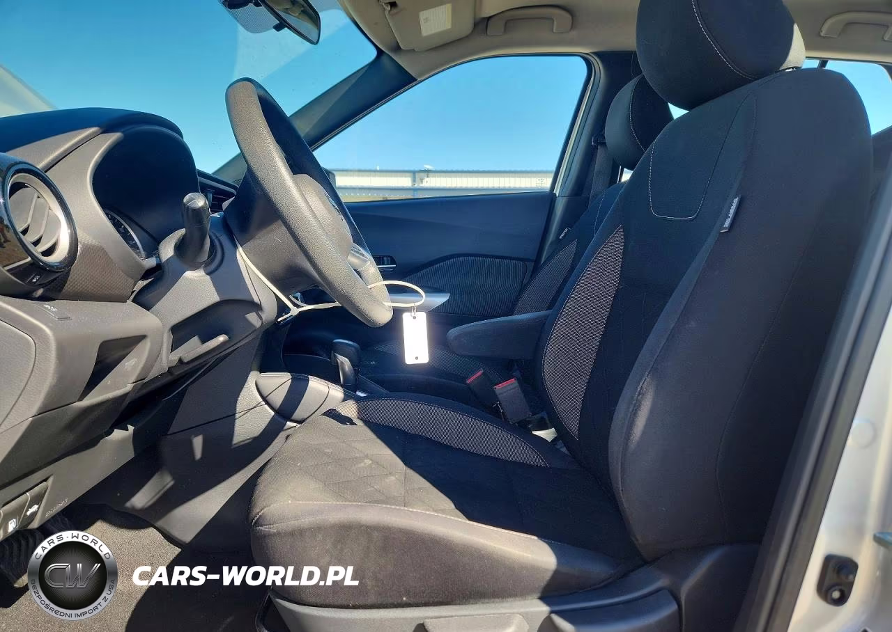 2019 Nissan Kicks Sv VIN:3N1CP5CU5KL509353 - 7
