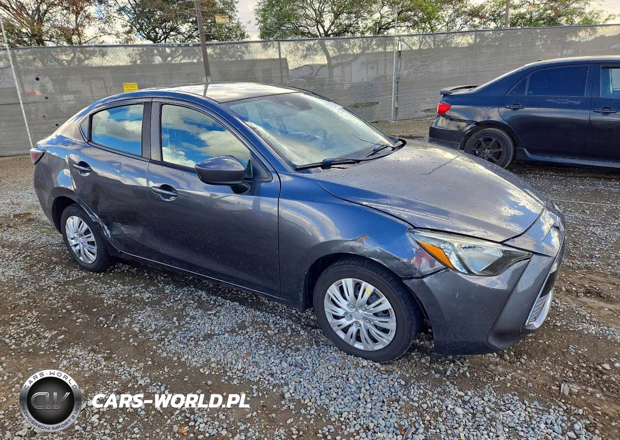 2017 Toyota Yaris Ia Base VIN:3MYDLBYV7HY174753 - 4