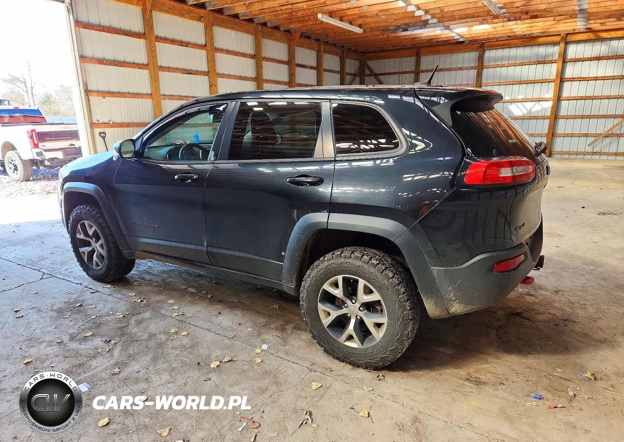 2015 Jeep Cherokee Trailhawk VIN:1C4PJMBS0FW524918 - 2