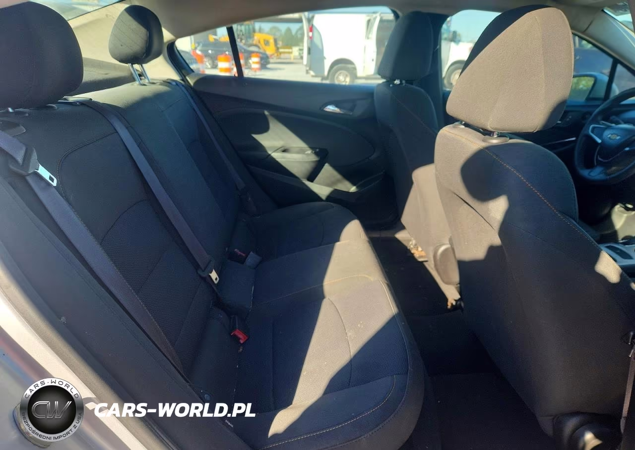 2016 Chevrolet Cruze Ls VIN:1G1BC5SM1G7255621 - 11