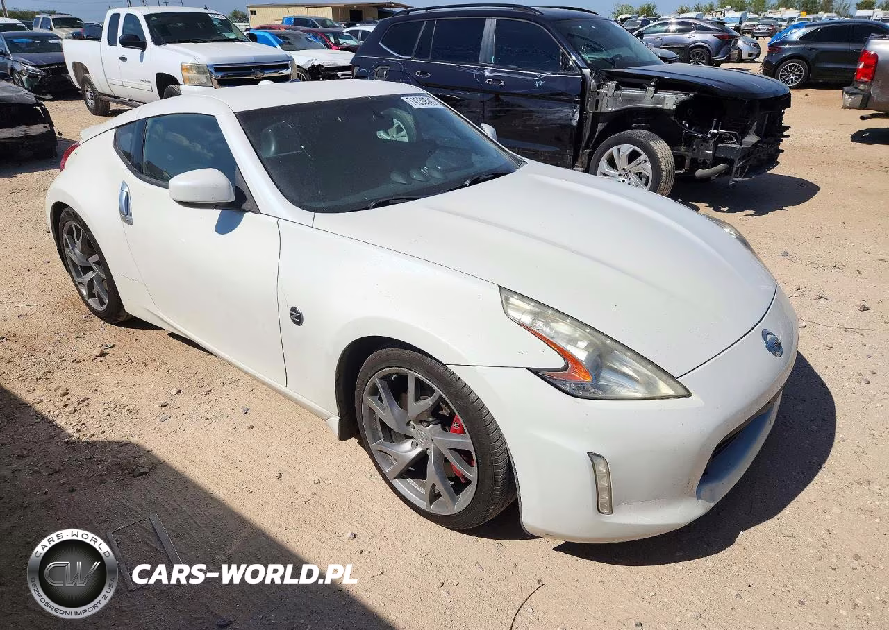 2017 Nissan 370Z Sport Tech VIN:JN1AZ4EH0HM955078 - 4