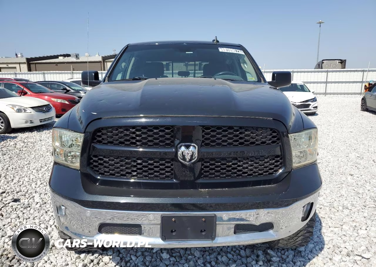 2018 Ram 1500 Slt VIN:3C6RR7LG9JG203181 - 5