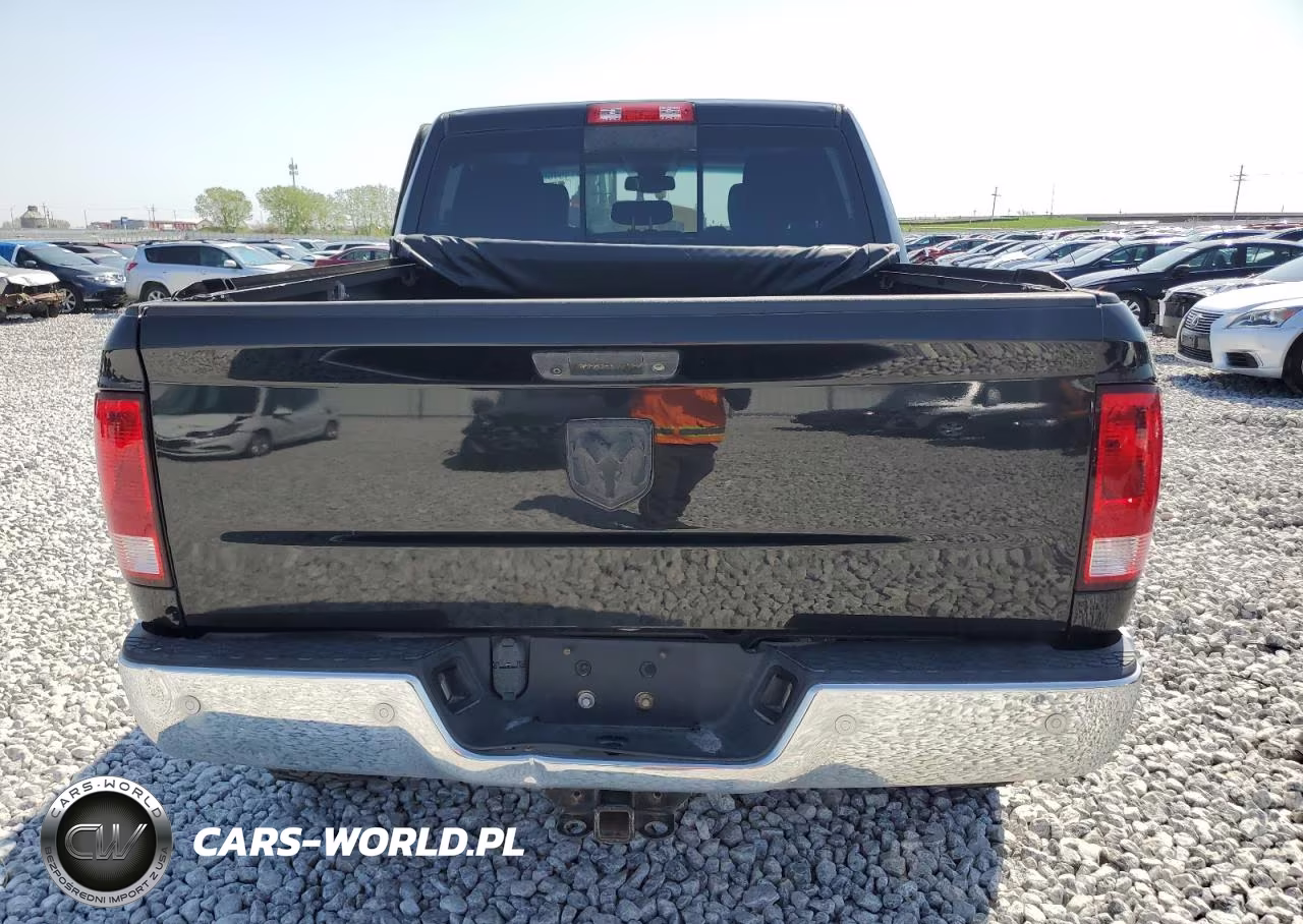 2018 Ram 1500 Slt VIN:3C6RR7LG9JG203181 - 6