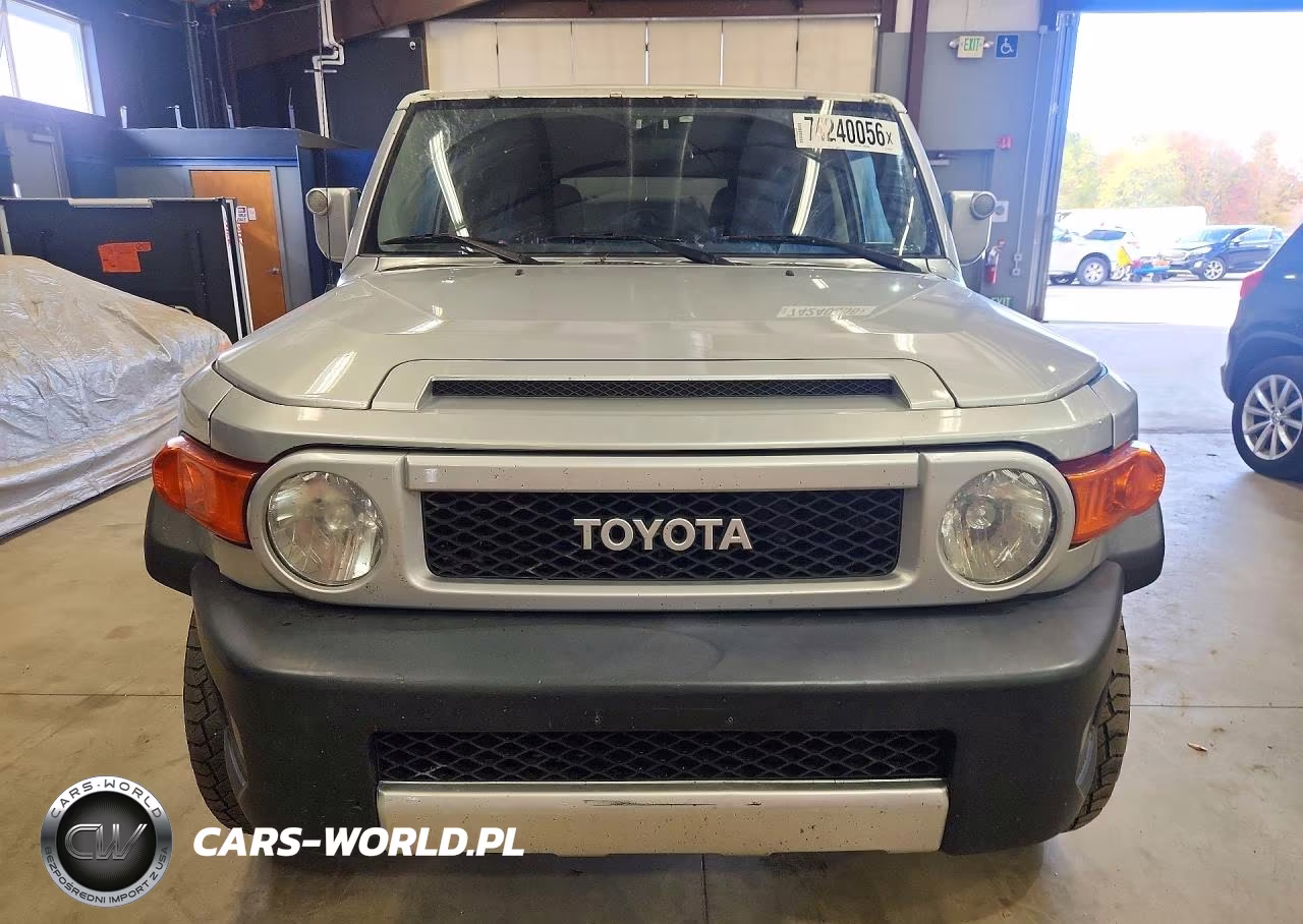 2007 Toyota Fj Cruiser Base VIN:JTEBU11F870026633 - 5