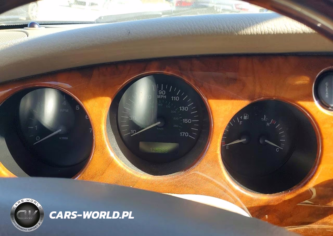 2002 Jaguar Xk8 VIN:SAJDA42CX2NA24474 - 9