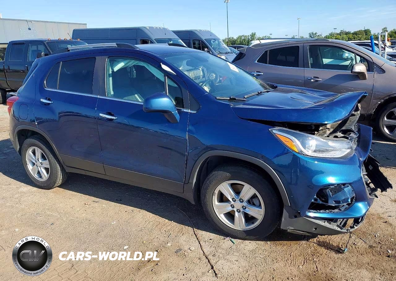2019 Chevrolet Trax 1Lt VIN:3GNCJLSB3KL242837 - 4
