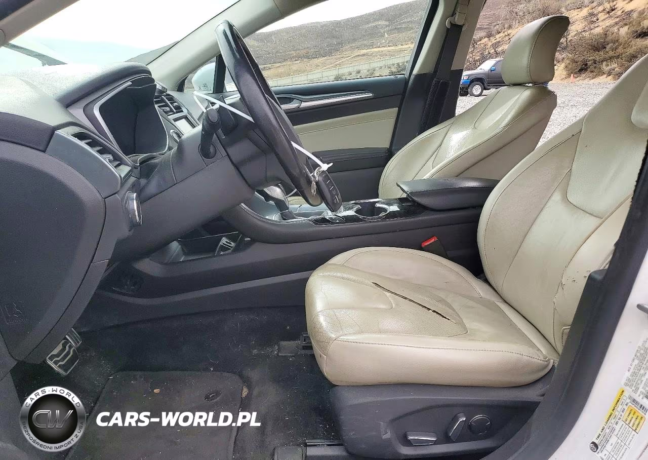 2016 Ford Fusion Titanium VIN:3FA6P0K9XGR119109 - 7