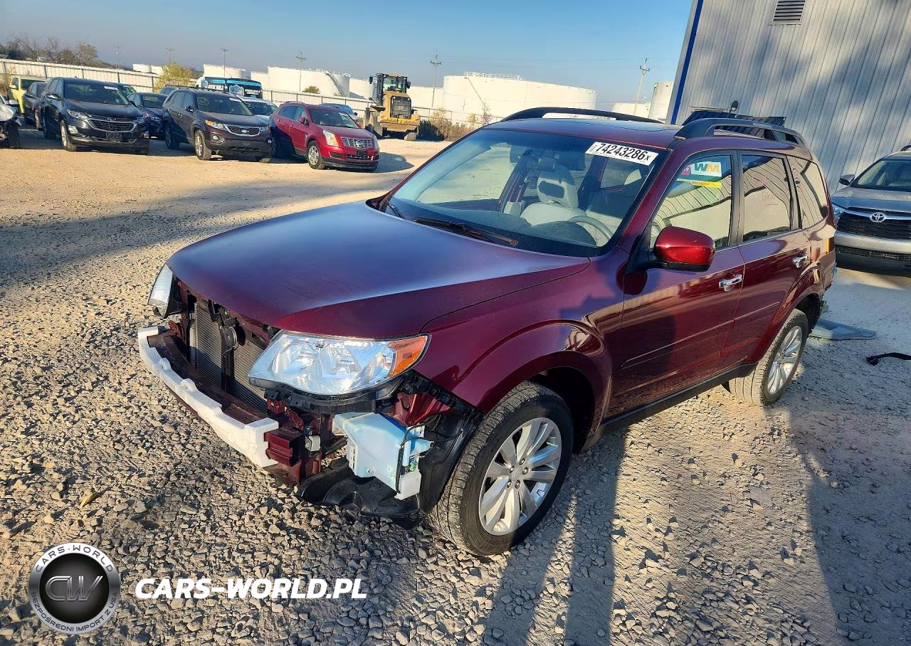 2012 Subaru Forester 2.5X Premium VIN:JF2SHBDC9CH434524 - 1