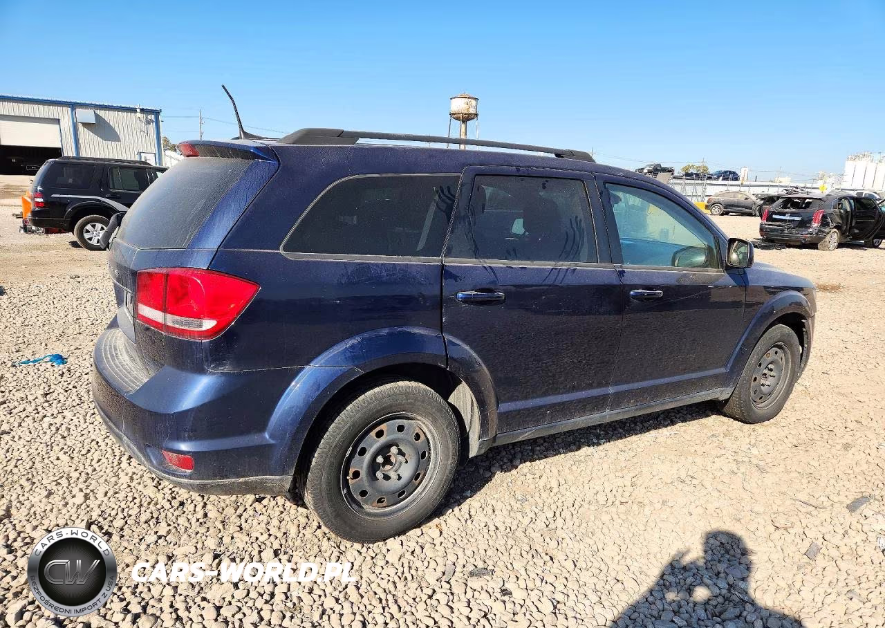 2019 Dodge Journey Se VIN:3C4PDCBB4KT833552 - 3