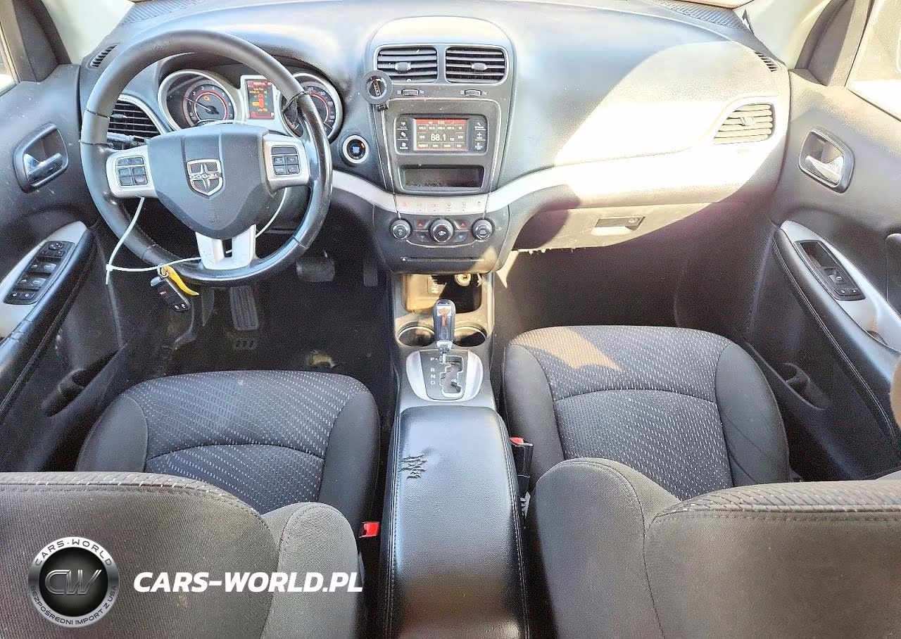 2019 Dodge Journey Se VIN:3C4PDCBB4KT833552 - 8