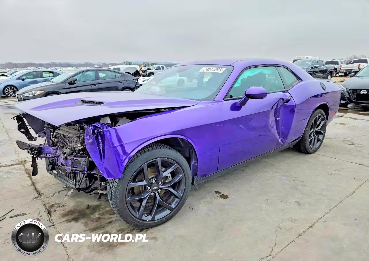 2023 Dodge Challenger Sxt