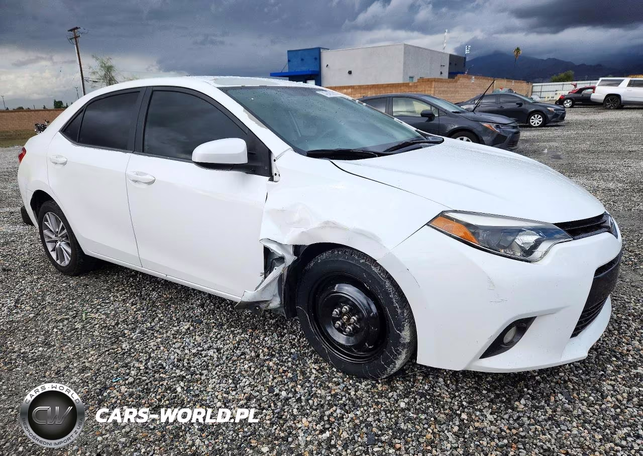 2015 Toyota Corolla Le Plus VIN:5YFBURHE4FP265732 - 4
