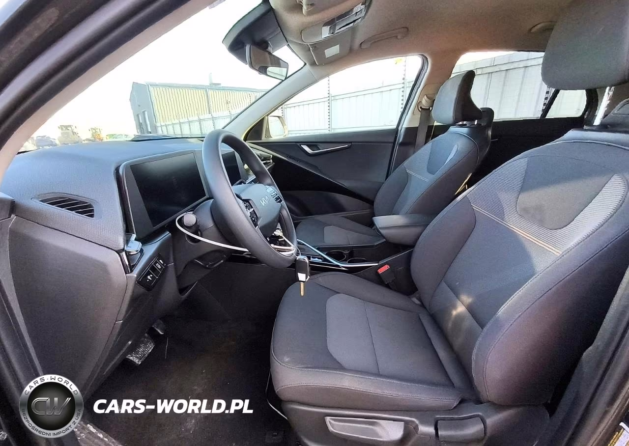 2026 Kia Niro Lx VIN:KNDCP3LE9T5331233 - 7