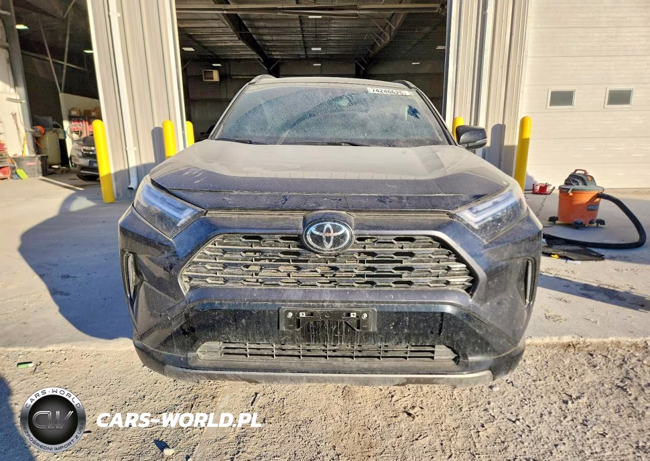 2025 Toyota Rav4 Xse VIN:JTME6RFVXSJ081811 - 5