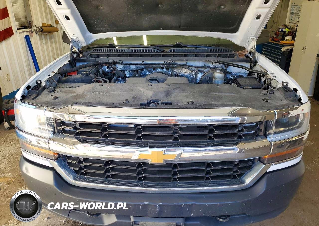 2016 Chevrolet Silverado K1500 VIN:1GCNKNEH3GZ332077 - 11