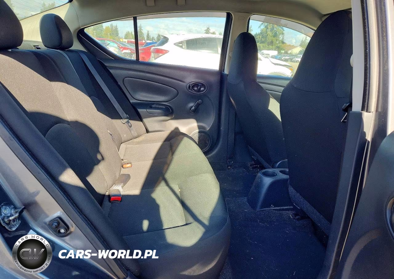 2016 Nissan Versa 1.6 S Plus VIN:3N1CN7AP6GL905183 - 10