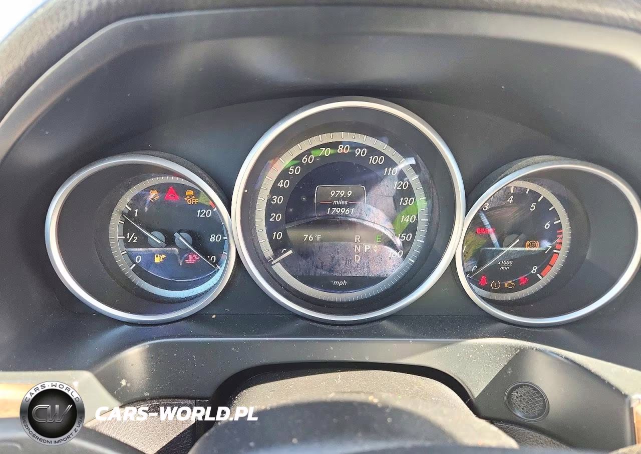 2016 Mercedes-Benz E 350 4Matic VIN:WDDHF8JBXGB181967 - 9