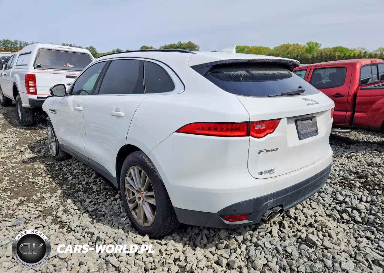 2017 Jaguar F-Pace Prestige VIN:SADCK2BN2HA084926 - 2
