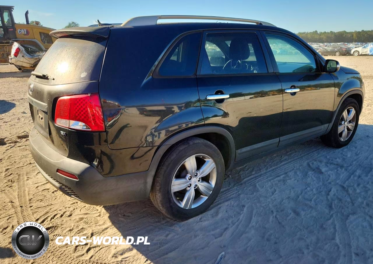 2012 Kia Sorento Ex VIN:5XYKU3A61CG256891 - 3
