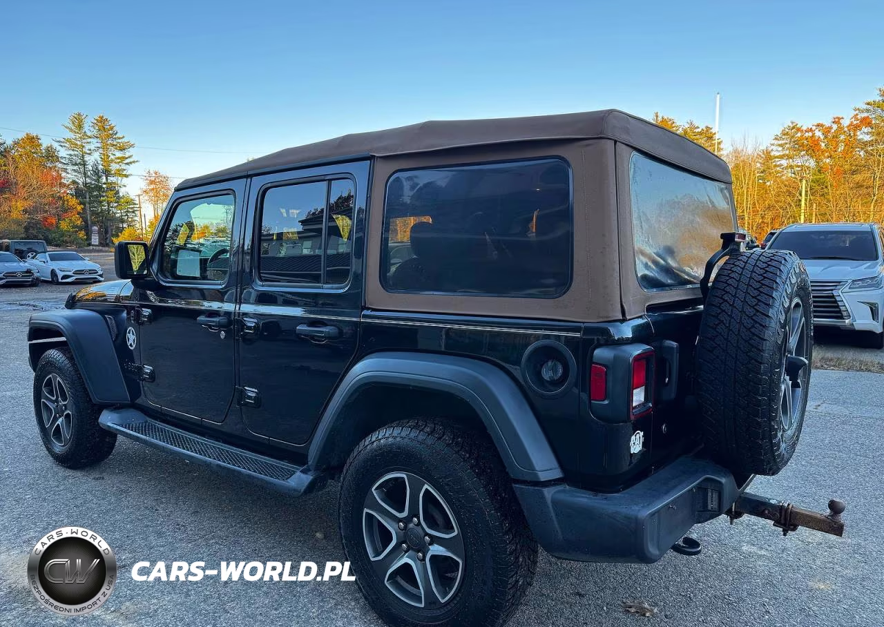 2020 Jeep Wrangler Unlimited Sport VIN:1C4HJXDN5LW163372 - 3