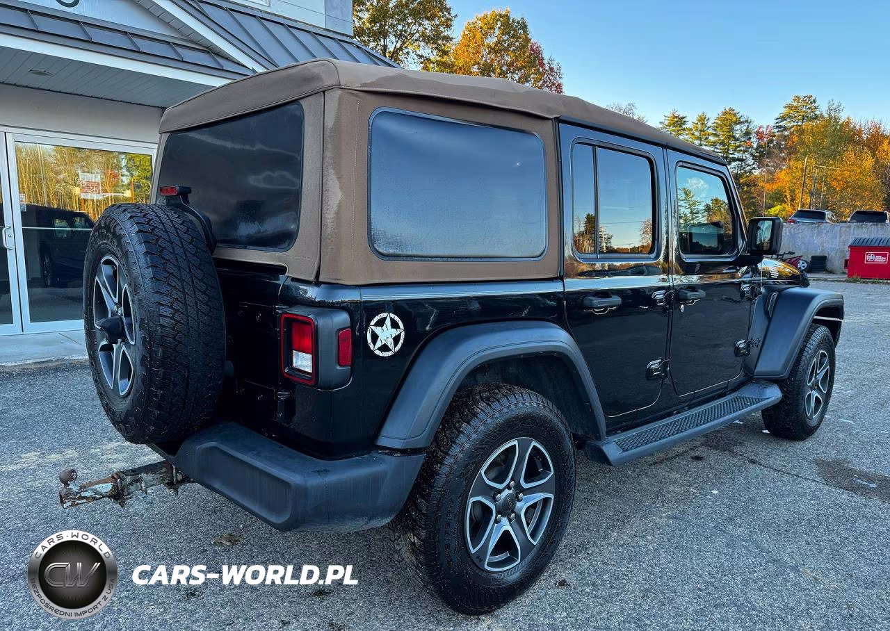 2020 Jeep Wrangler Unlimited Sport VIN:1C4HJXDN5LW163372 - 4