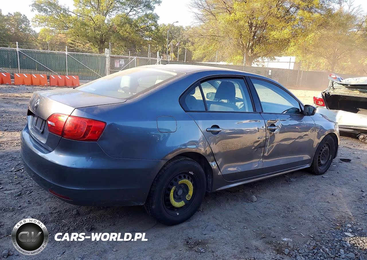 2014 Volkswagen Jetta Base VIN:3VW2K7AJ7EM227965 - 3