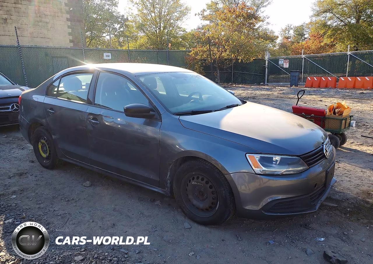 2014 Volkswagen Jetta Base VIN:3VW2K7AJ7EM227965 - 4