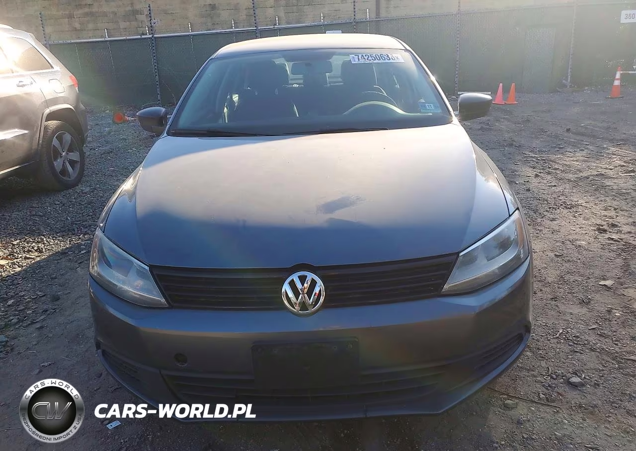 2014 Volkswagen Jetta Base VIN:3VW2K7AJ7EM227965 - 5