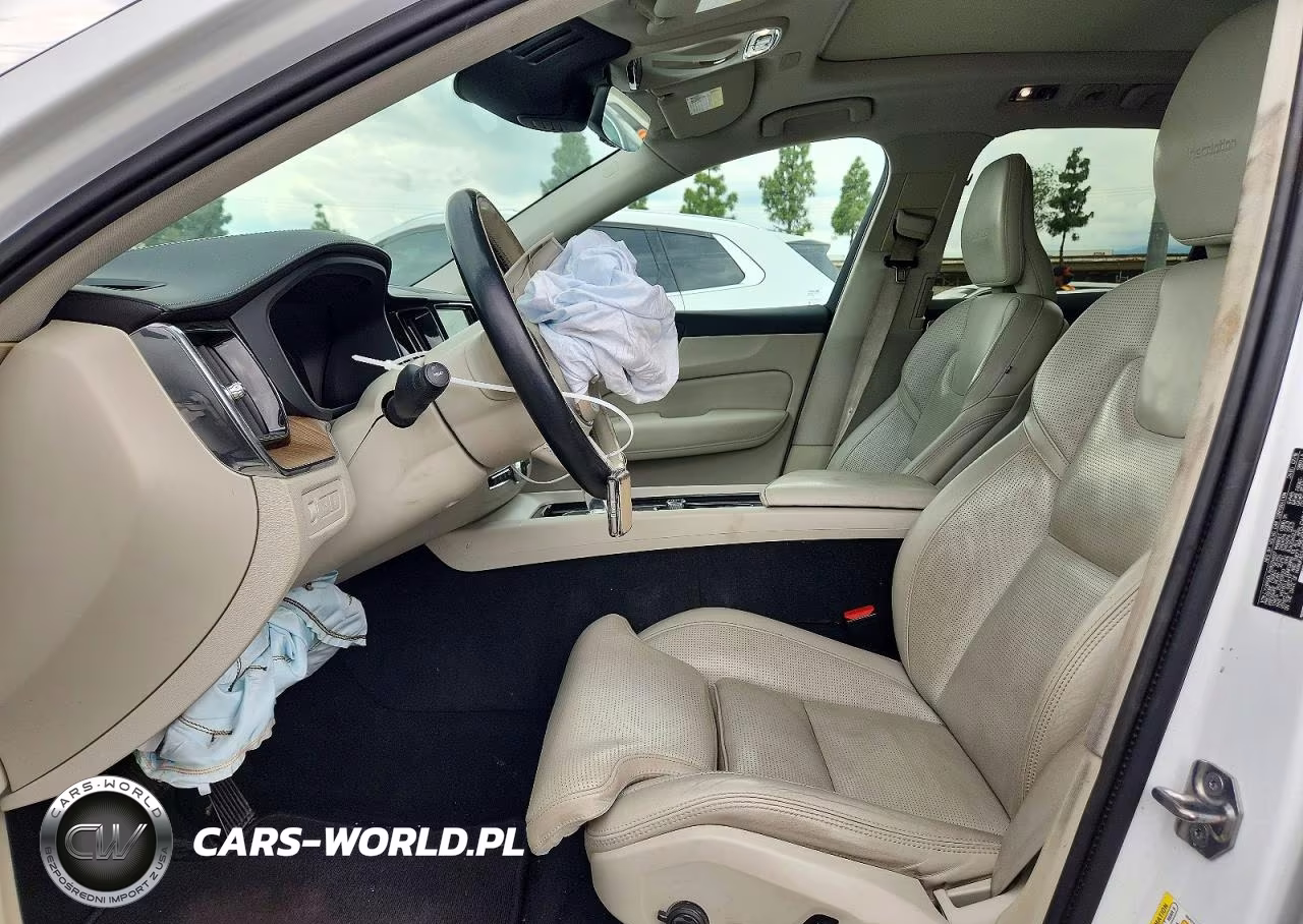 2019 Volvo Xc60 T8 Inscription VIN:LYVBR0DL7KB224827 - 7