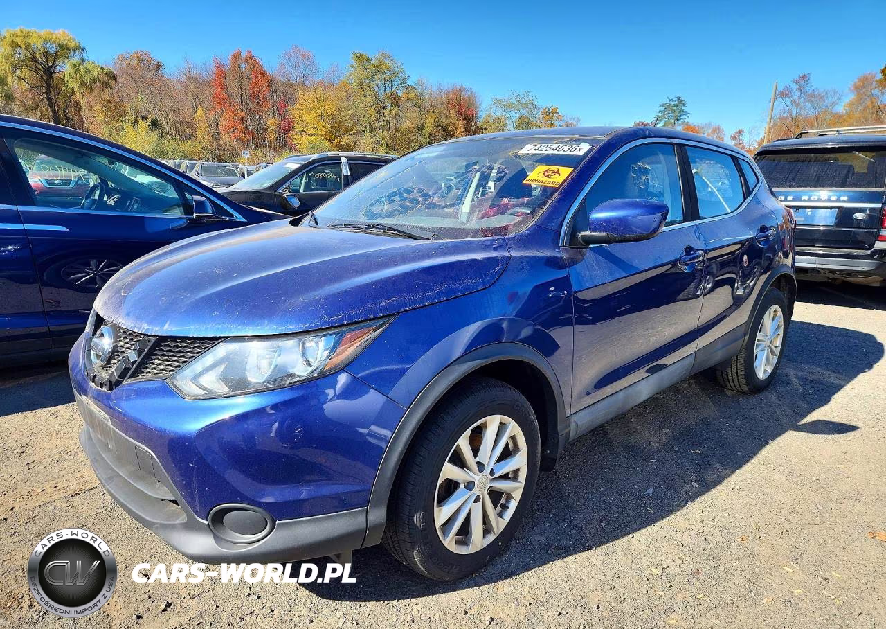 2017 Nissan Rogue Sport S VIN:JN1BJ1CR4HW111393 - 1