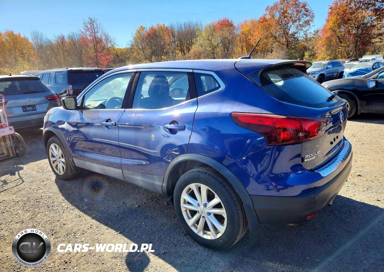 2017 Nissan Rogue Sport S VIN:JN1BJ1CR4HW111393 - 2