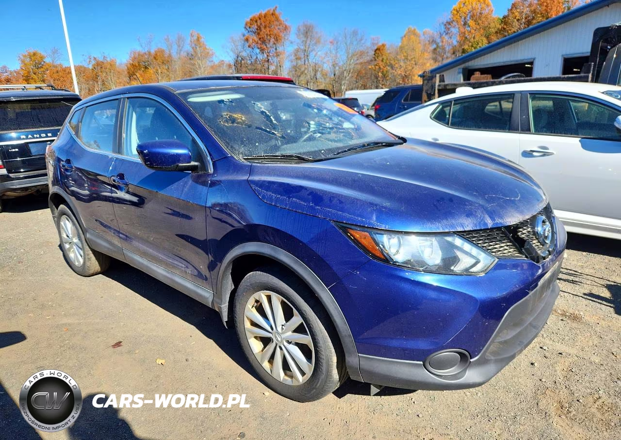 2017 Nissan Rogue Sport S VIN:JN1BJ1CR4HW111393 - 4