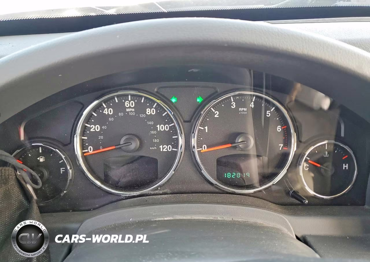 2008 Jeep Liberty Sport VIN:1J8GP28K18W190498 - 9