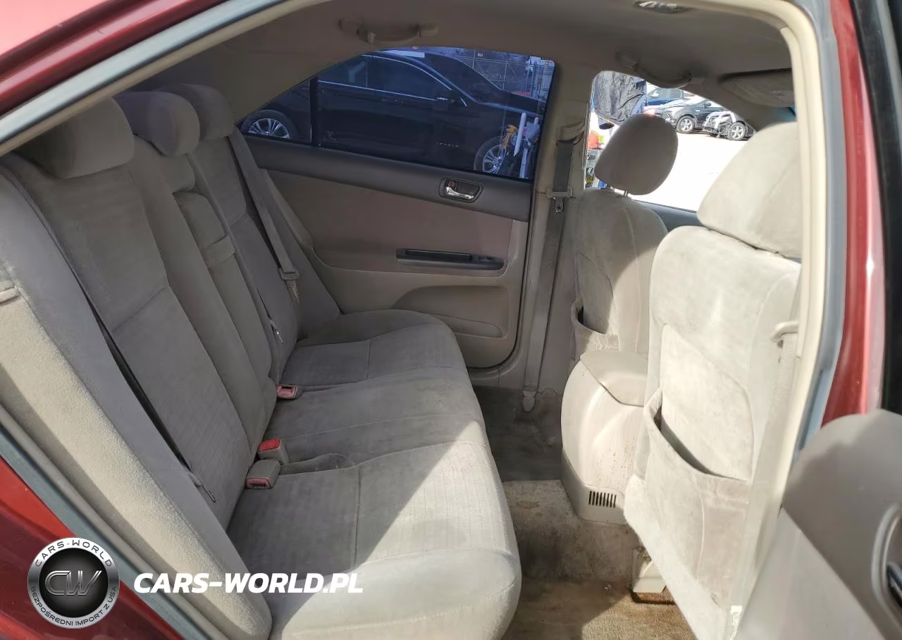 2005 Toyota Camry Le VIN:4T1BE32K05U049088 - 10